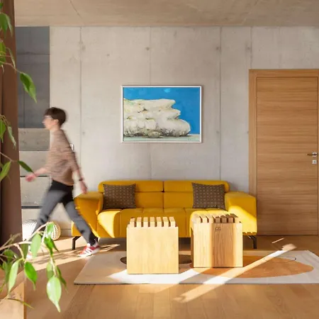 With Sea Views And Wellness In Villa *