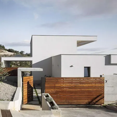 With Sea Views And Wellness In Villa