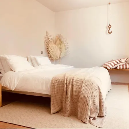 With Sea Views And Wellness In Villa
